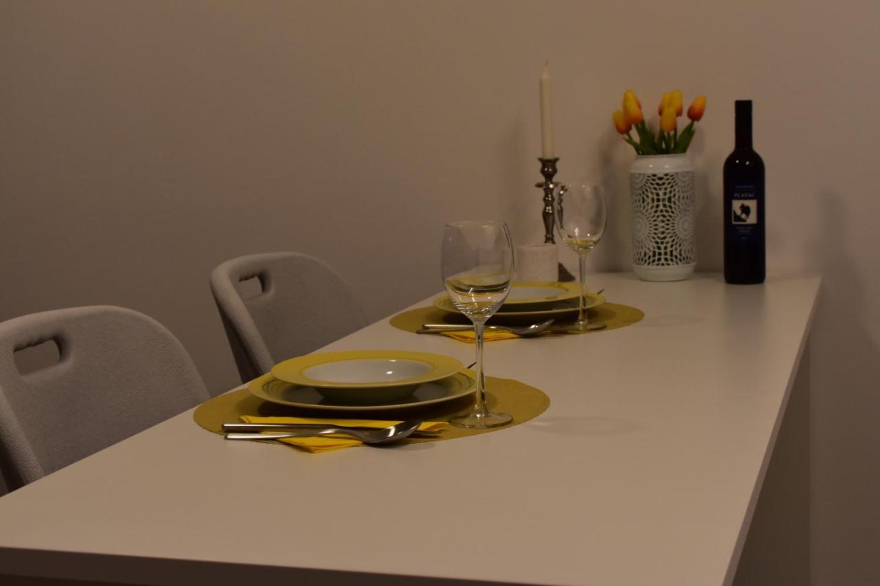 우글랸 Family House Rebeka 아파트 외부 사진